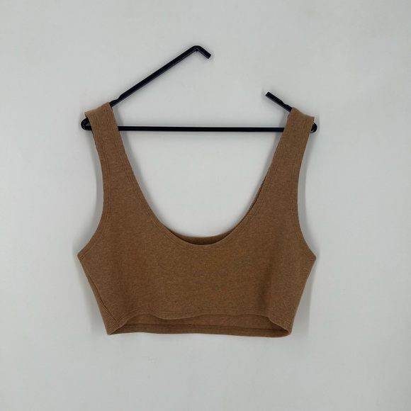 So Elly Camel Hair Blend Ribbed Knit Cropped Tank Top - Picture 5 of 7